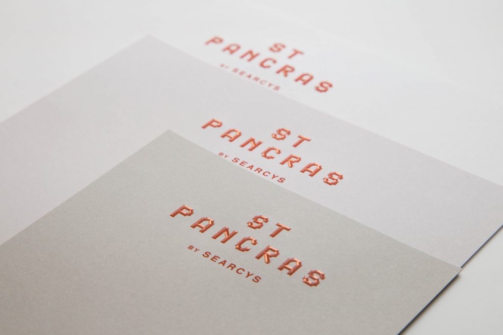 Die-stamped sttaionery